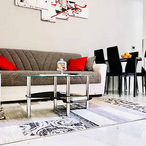 ylli-home-sanremo.hotelitalianriviera.com/